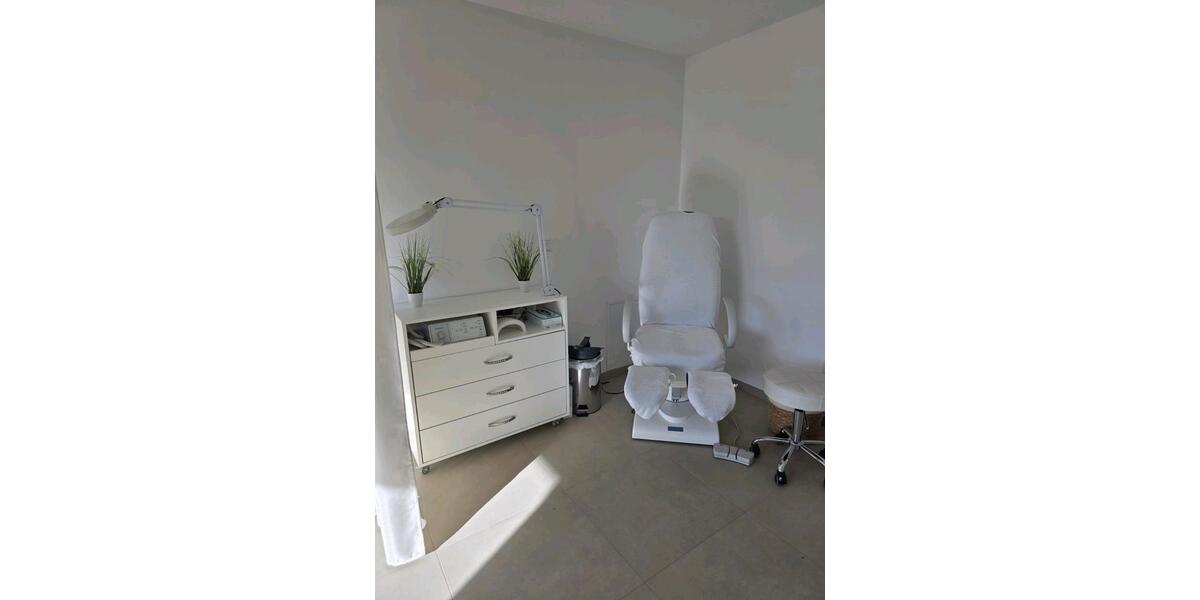 Gewerbeobjekt Gudensberg - 400&euro; | Angebot:25474053