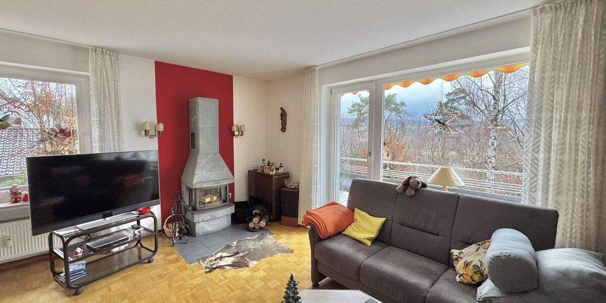 Repräsentatives, modernisiertes MFH mit zusätzlicher Bebauungsoption in bester Lage von Melsungen-Stadt zimmer