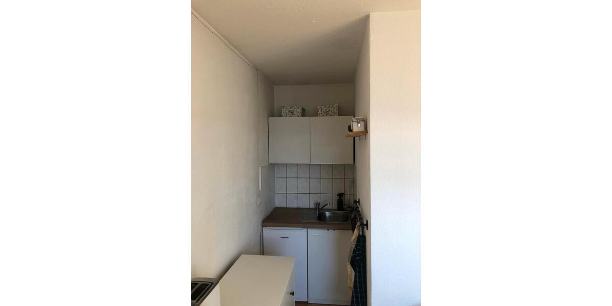 Apartment, Süd Balkon, Uni + Klinik Nähe, Reisende, Student:innen 1 zimmer