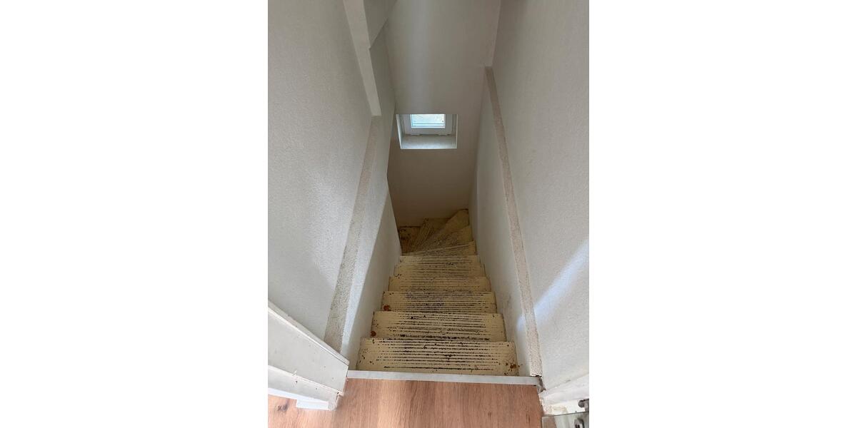 Einfamilienhaus Wolfhagen - 5 Zimmer, 135 m&sup2;, 329.000&euro; | Angebot:26802989