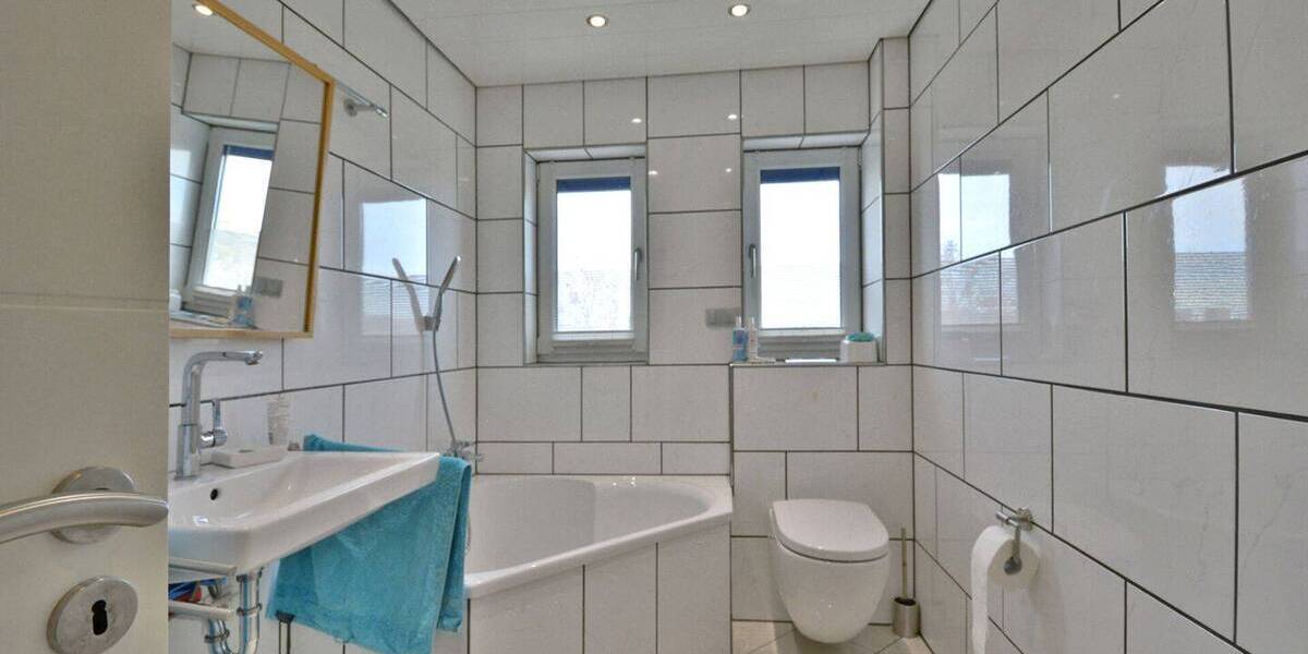 Einfamilienhaus Schauenburg / Breitenbach Breitenbach - 4 Zimmer, 145 m&sup2;, 270.000&euro; | Angebot:25660916