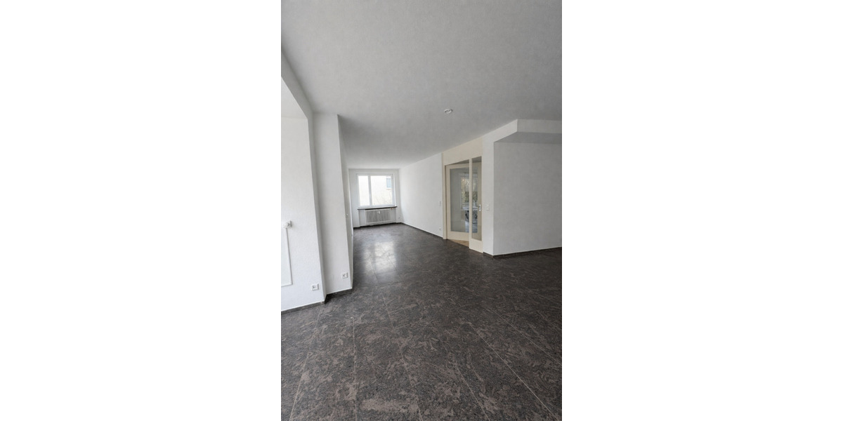 Etagenwohnung Kassel Mitte - 5 Zimmer, 168 m&sup2;, 1.500&euro; | Angebot:26106461