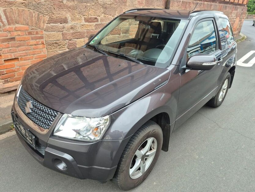 Suzuki Grand Vitara 141.000 km 5.950 € Witzenhausen 37215