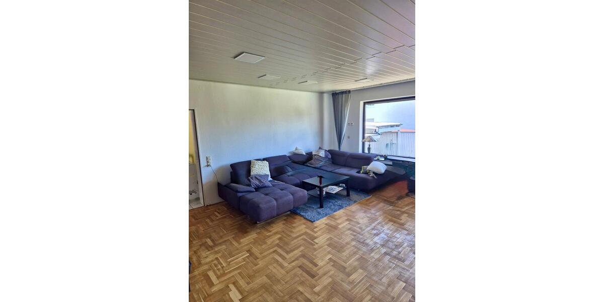 Einfamilienhaus Hofgeismar - 7 Zimmer, 175 m&sup2;, 345.000&euro; | Angebot:26675462