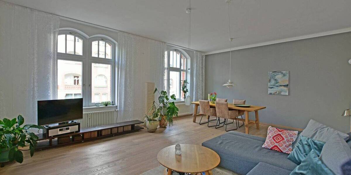 Etagenwohnung Kassel West - 3 Zimmer, 110 m&sup2;, 350.000&euro; | Angebot:26036635