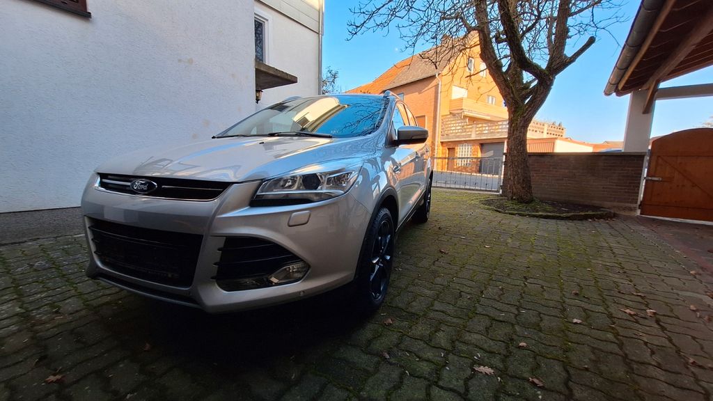 Ford Kuga 125.000 km 11.500 &euro; STAUFENBERG 34355