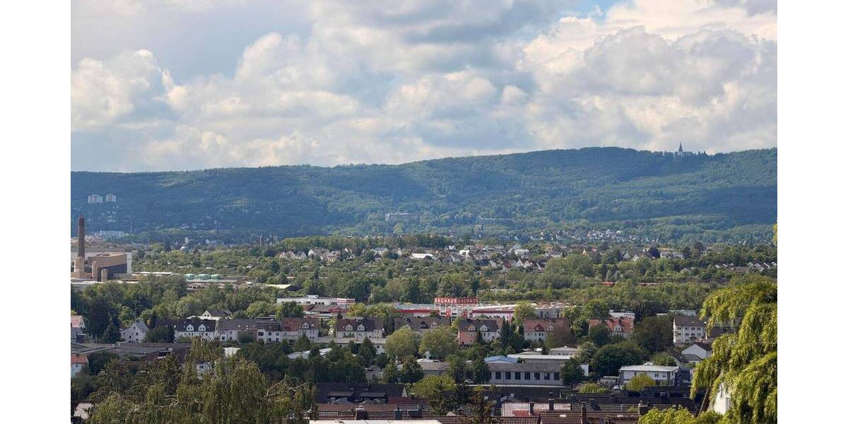 Mehrfamilienhaus, Wohnhaus Kassel Philippinenhof/Warteberg - 8 Zimmer, 168 m&sup2;, 398.000&euro; | Angebot:26861846