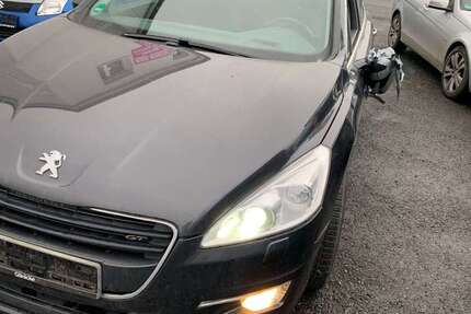 Peugeot 508 185.000 km 5.400 € Kassel 34123