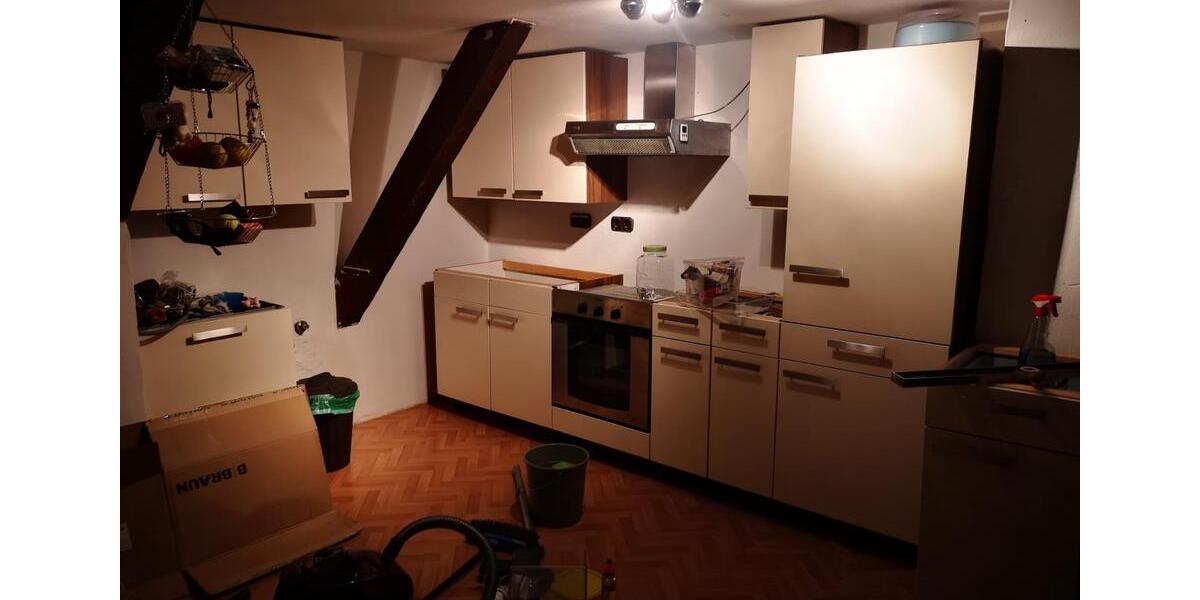 Dachgeschoßwohnung Morschen - 3 Zimmer, 82 m&sup2;, 800&euro; | Angebot:25220154