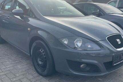Seat Leon 225.000 km 3.990 &euro; Grebenstein 34393