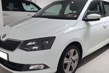 Skoda Fabia 109.169 km 9.790 € Bad Arolsen 34454