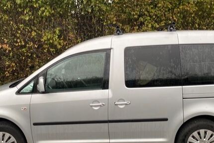 VW Caddy 248.000 km 3.400 € Kassel 34119