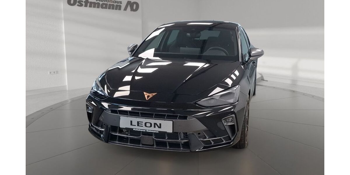 Seat Leon 4.900 km 43.989 &euro; Wolfhagen 34466