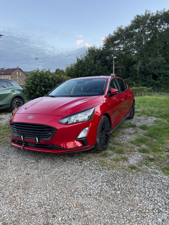 Ford Focus 55.300 km 16.000 € Kassel 34125