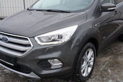 Ford Kuga 52.620 km 16.300 &euro; Kassel 34123