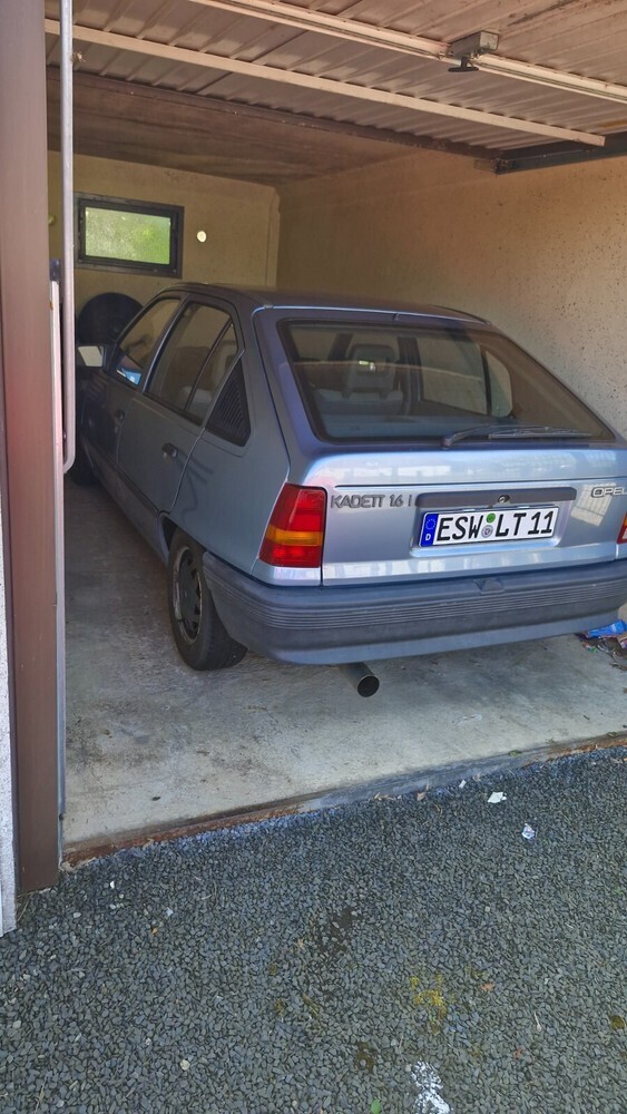 Kadett E