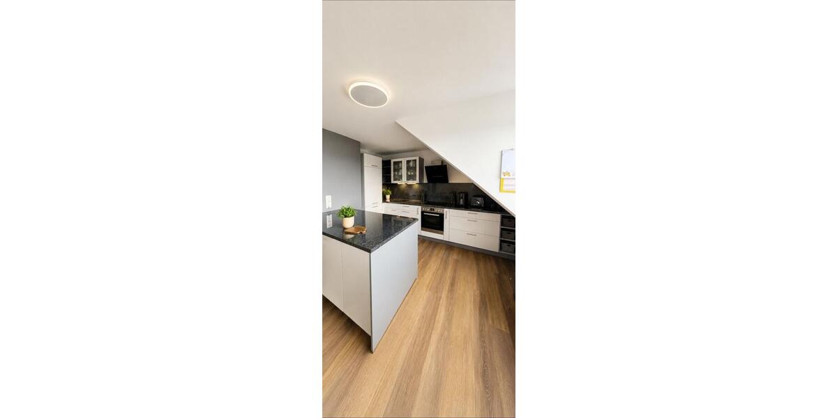 Dachgeschoßwohnung Kassel Niederzwehren - 2 Zimmer, 72 m&sup2;, 695&euro; | Angebot:26631050