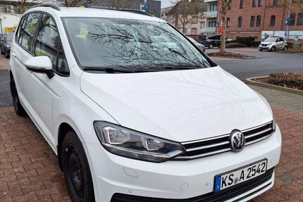 VW Touran 320.000 km 6.400 &euro; Kassel 34125