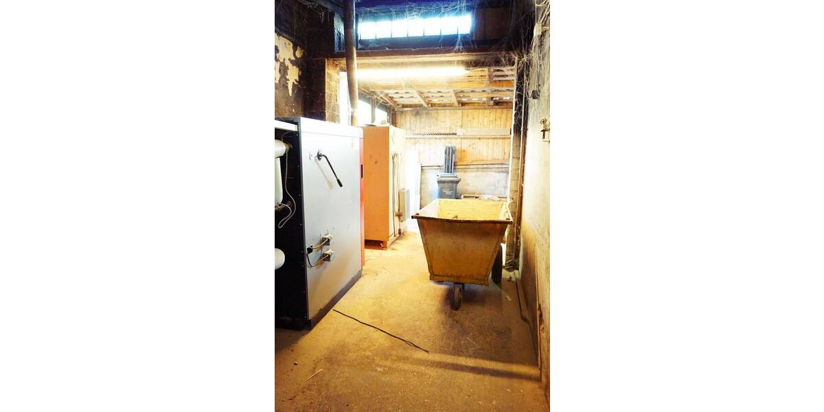 Gewerbeobjekt Zierenberg Oelshausen - 276.000&euro; | Angebot:26318502