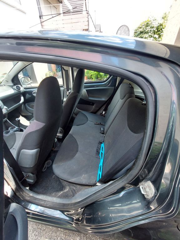 Aygo (X)