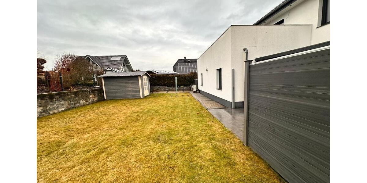 Einfamilienhaus Gudensberg - 4 Zimmer, 181 m&sup2;, 1.800&euro; | Angebot:25024999