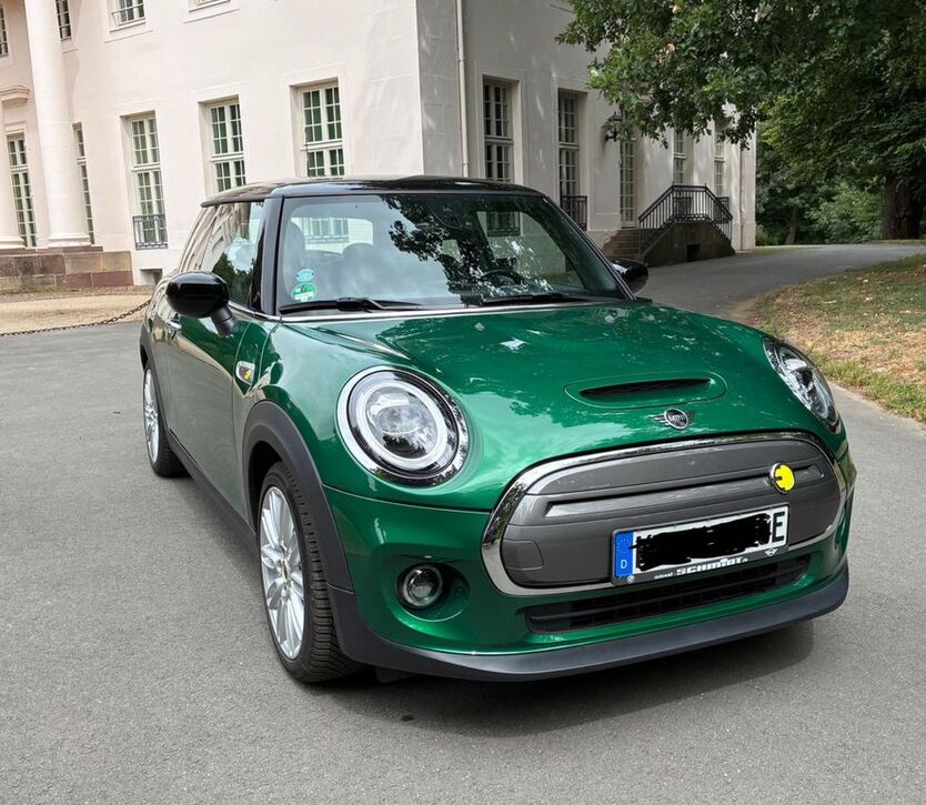 Cooper SE