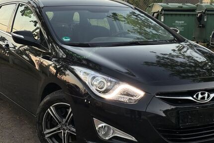 Hyundai i40 102.000 km 5.600 € Niestetal 34266