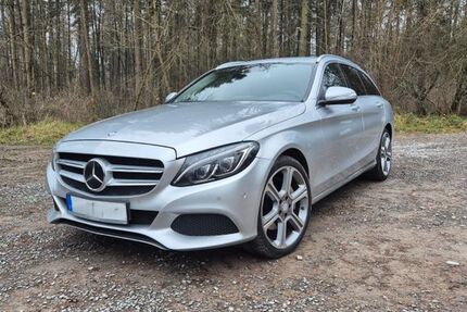 Mercedes-Benz C 250 211.000 km 14.700 € Hofgeismar 34369