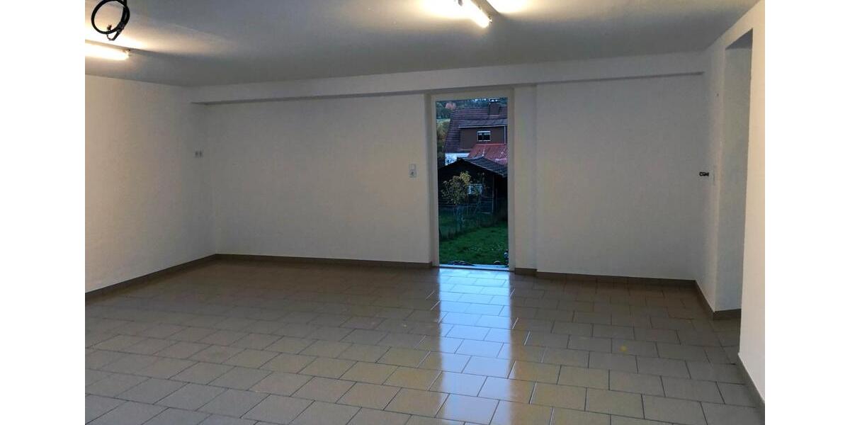 Einfamilienhaus Staufenberg - 5 Zimmer, 200 m&sup2;, 900.000&euro; | Angebot:27115098