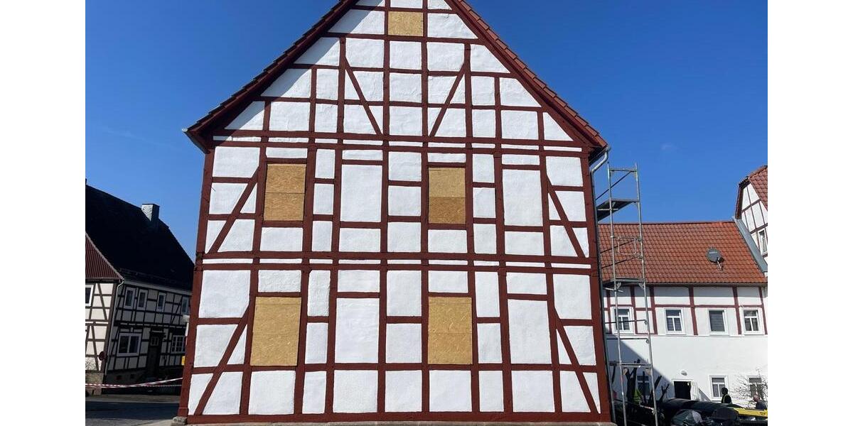 Mehrfamilienhaus, Wohnhaus Wolfhagen - 12 Zimmer, 310 m&sup2;, 99.000&euro; | Angebot:25891615