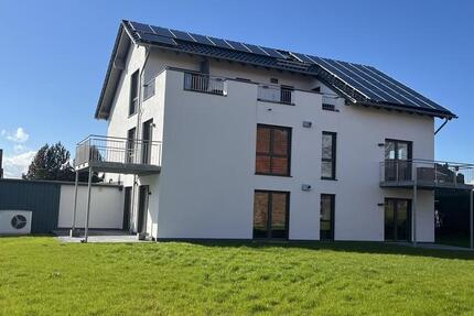 Haus Espenau - 3 Zimmer, 114 m&sup2;, 1.700&euro; | Angebot:25150289