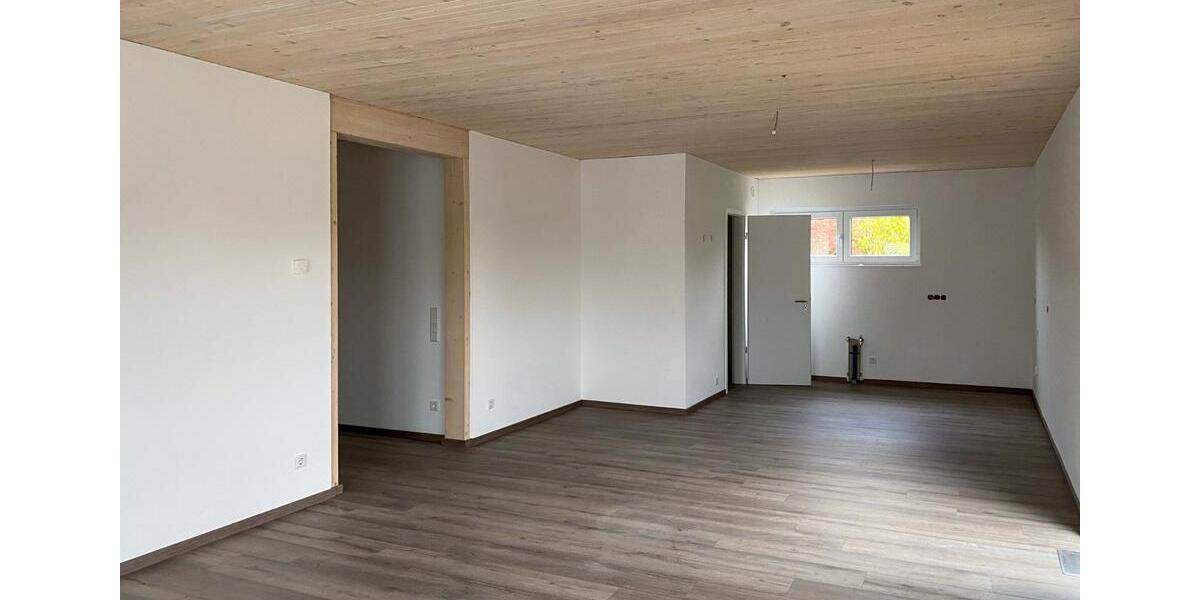 Etagenwohnung Calden - 3 Zimmer, 95 m&sup2;, 1.290&euro; | Angebot:24511959