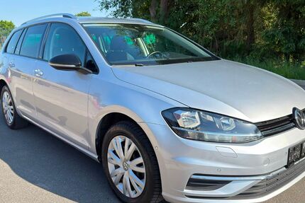 VW Golf 93.052 km 12.399 &euro; Staufenberg 34355