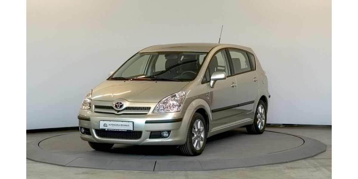 Toyota Corolla Verso 72.393 km 7.390 &euro; Kassel 34123