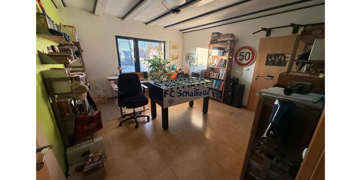 Einfamilienhaus Staufenberg - 6.5 Zimmer, 171 m&sup2;, 420.000&euro; | Angebot:26615808