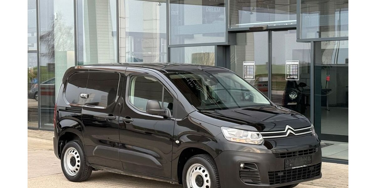 Citroen Berlingo 121.000 km 14.999 &euro; Zierenberg-Oelshausen 34289