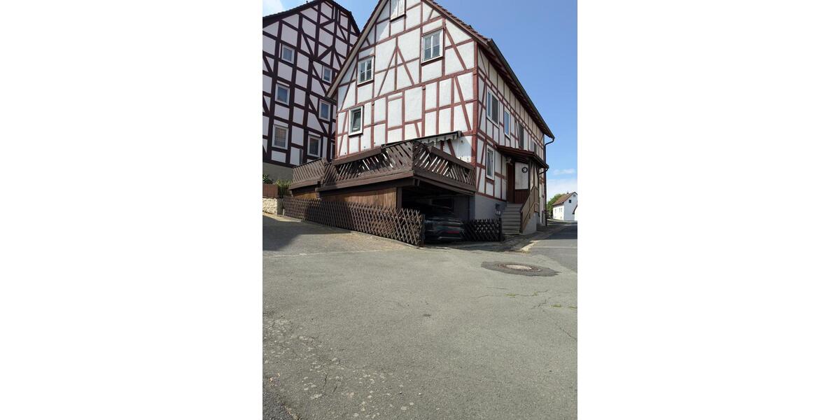 Einfamilienhaus Naumburg - 5 Zimmer, 175 m&sup2;, 199.000&euro; | Angebot:27299879