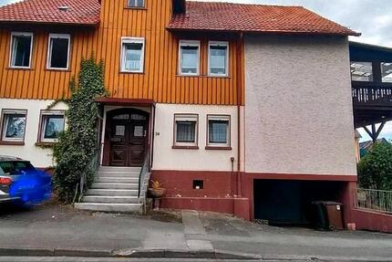 Haus Ahnatal - 8 Zimmer, 175 m&sup2;, 260.000&euro; | Angebot:26879315