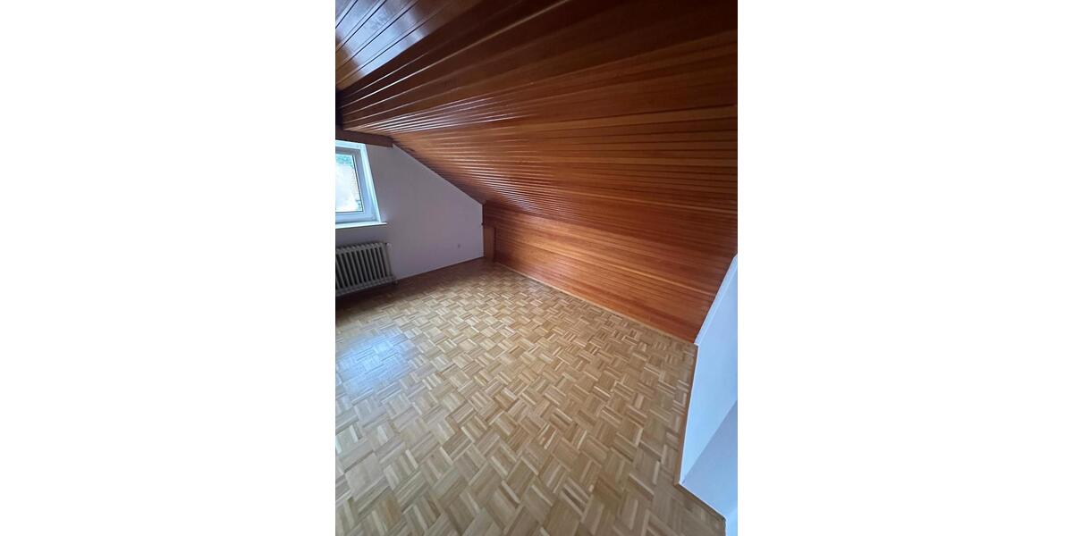 Dachgeschoßwohnung Wolfhagen - 3 Zimmer, 68 m&sup2;, 800&euro; | Angebot:26326797