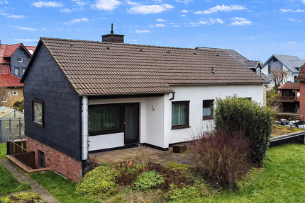 Haus zum Kaufen in Ahnatal 270.000 € 110.03 m² 5.5 zimmer