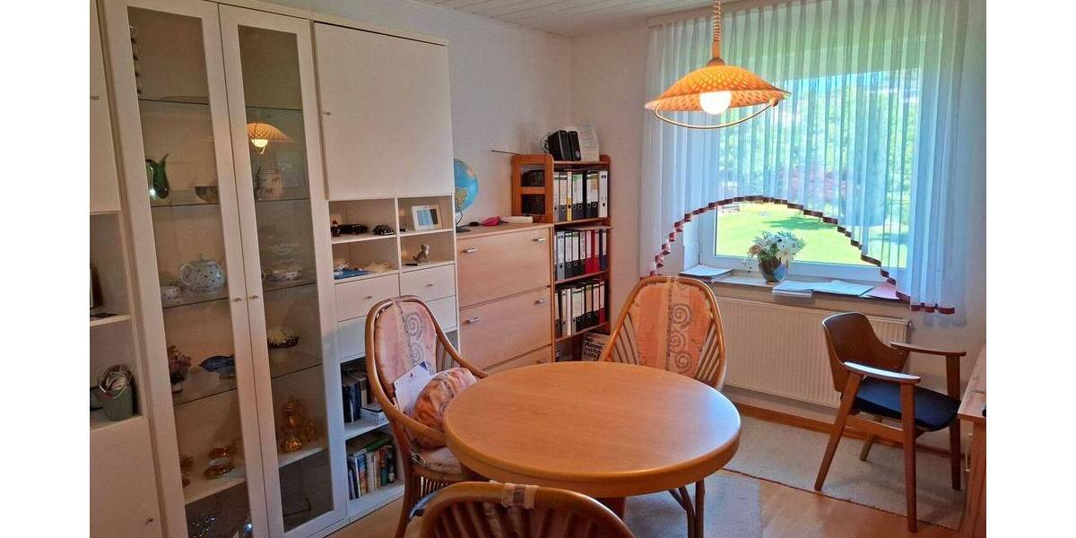 Etagenwohnung Kassel Jungfernkopf - 3 Zimmer, 104 m&sup2;, 379.000&euro; | Angebot:26815886