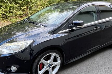Ford Focus 149.000 km 4.900 &euro; Calden 34377