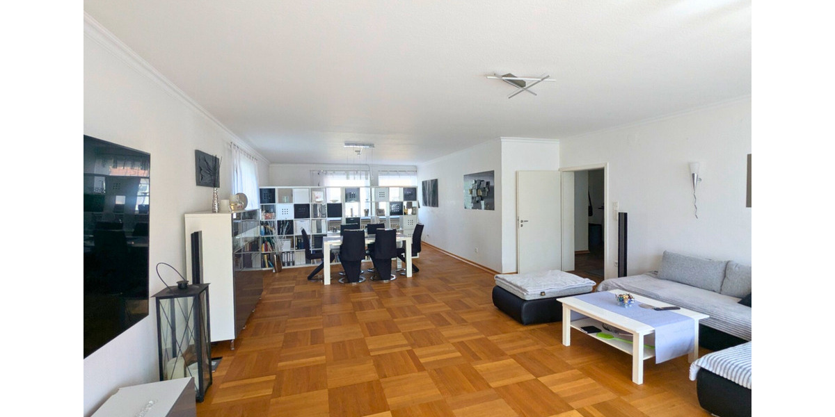 Etagenwohnung Hessisch Lichtenau - 4 Zimmer, 139 m&sup2;, 975&euro; | Angebot:25022443