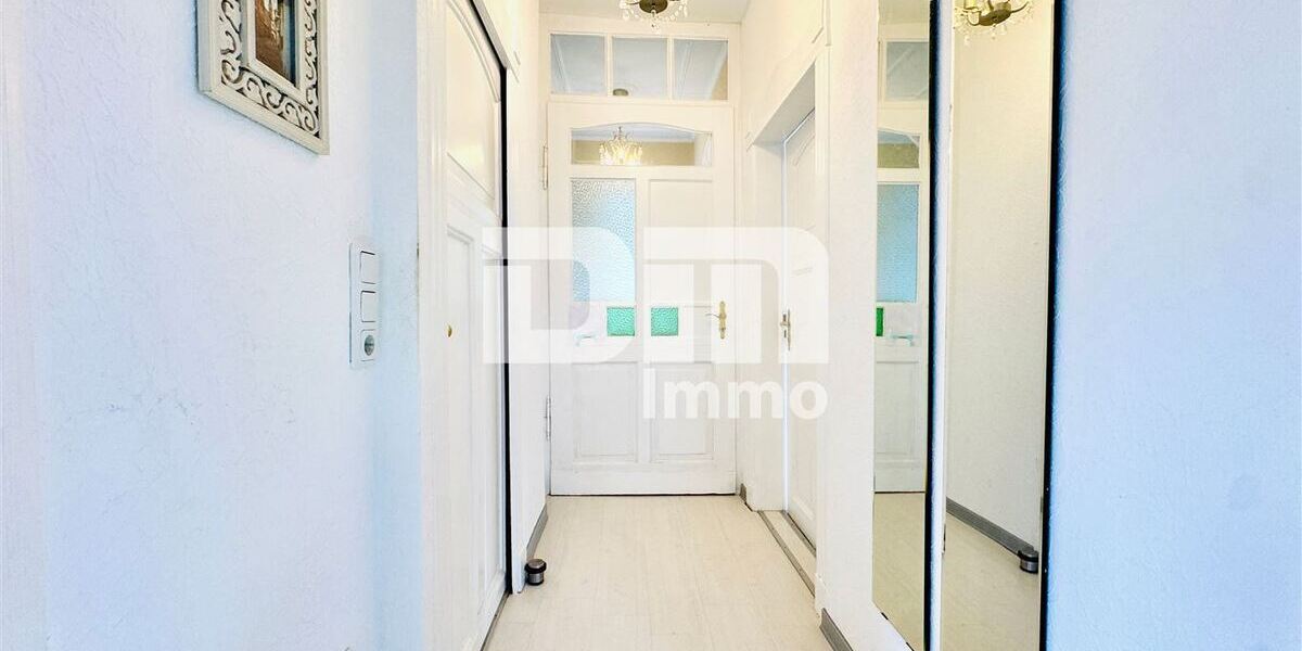 Sanierter Wohntraum mit Garten Terrasse und 2 Garagen + vielen Extras - Einfamilienhaus Witzenhausen | Angebot:27244520