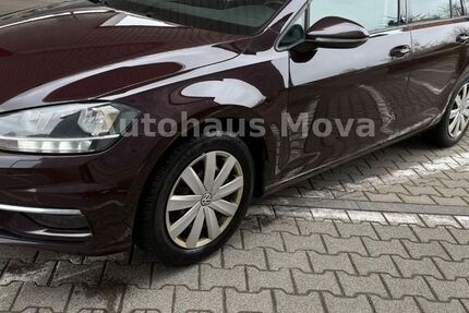 VW Golf 226.000 km 8.888 &euro; Calden 34379