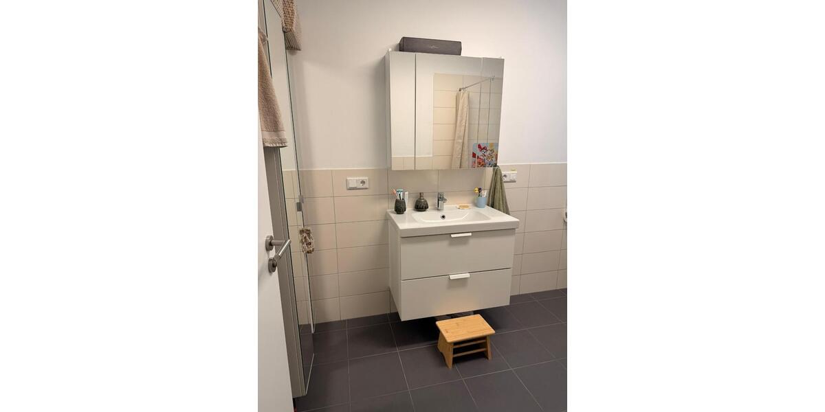 Erdgeschoßwohnung Felsberg - 3 Zimmer, 97 m&sup2;, 840&euro; | Angebot:25444883