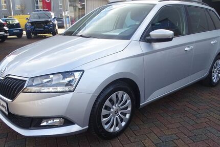 Skoda Fabia 23.837 km 15.750 &euro; Hofgeismar 34369