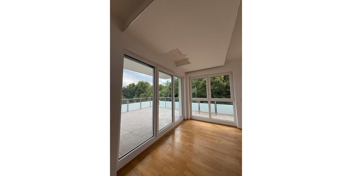 Einfamilienhaus Kassel Bettenhausen - 3 Zimmer, 130 m&sup2;, 1.690&euro; | Angebot:26234396