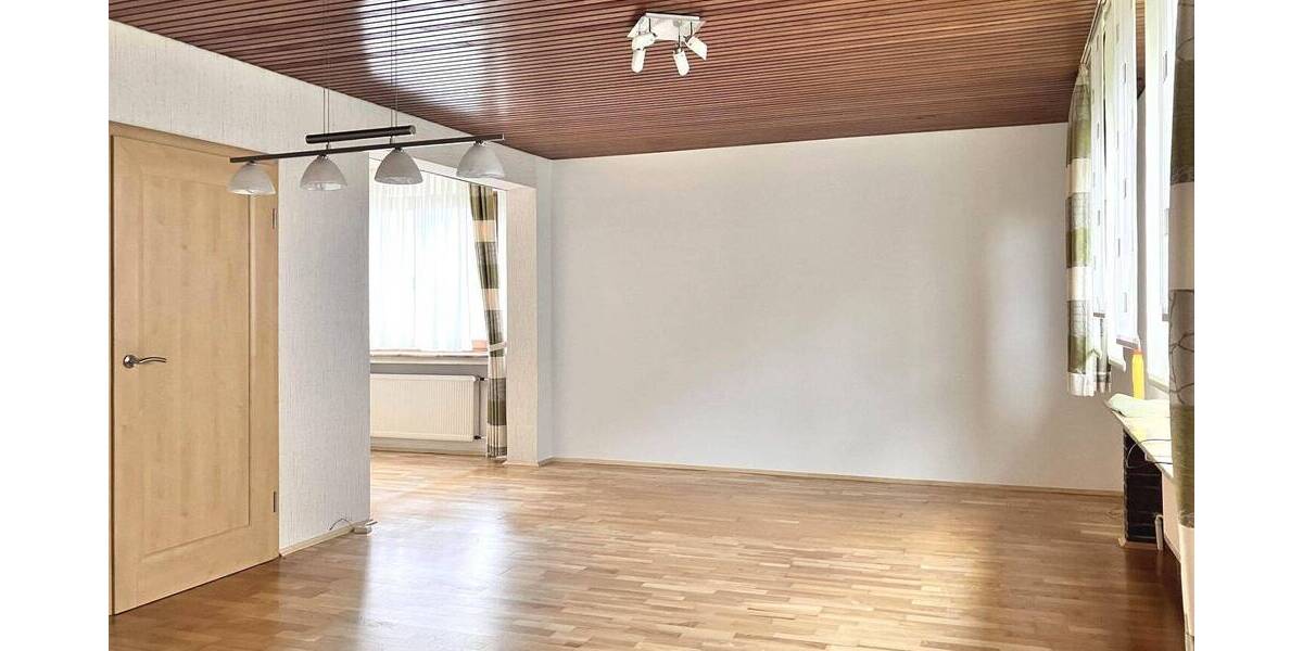 Einfamilienhaus Kassel Kirchditmold - 4 Zimmer, 89 m&sup2;, 1.100&euro; | Angebot:26486719