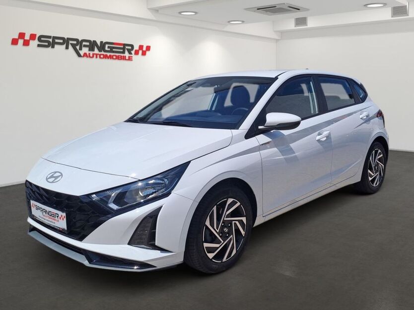 Hyundai i20 3.990 km 21.990 € Calden - Westuffeln 34379